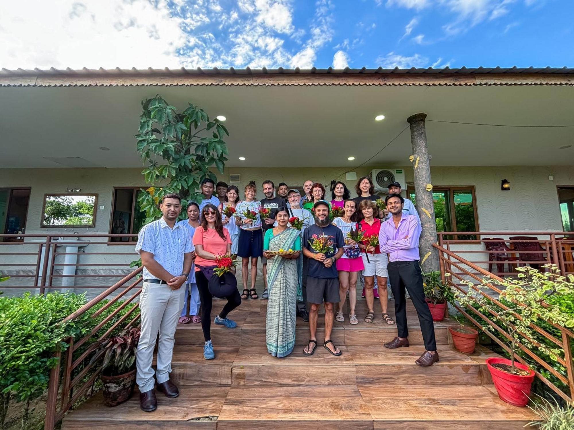 Greenland Safari, Sauraha Luaran gambar